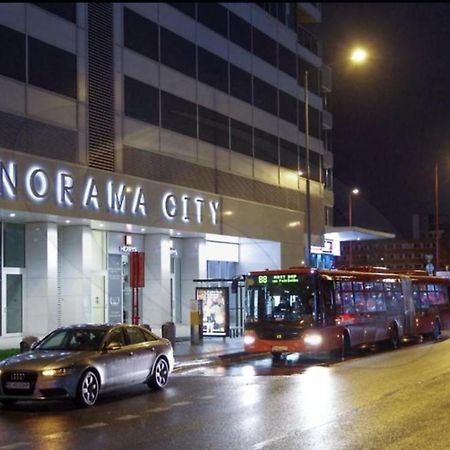 Majestic Golden View Apartment Bratislava Exterior photo