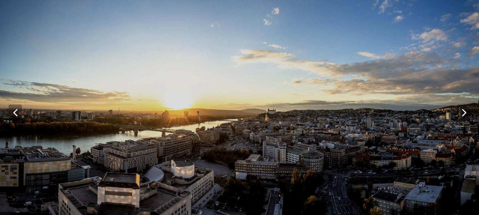 Majestic Golden View Apartment Bratislava Exterior photo